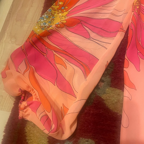 Trina Turk Coral and Fuchsia Floral Top NWT - Picture 2 of 5